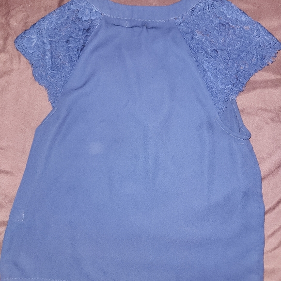 TOBI Silky Top - Picture 4 of 5